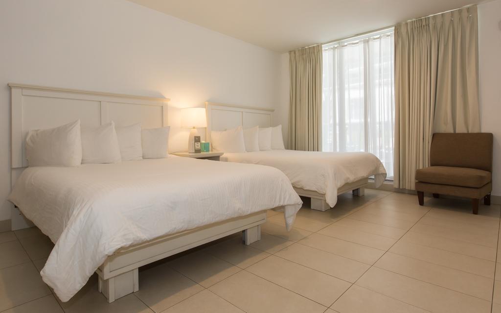 Premiere Hotel Fort Lauderdale Room photo